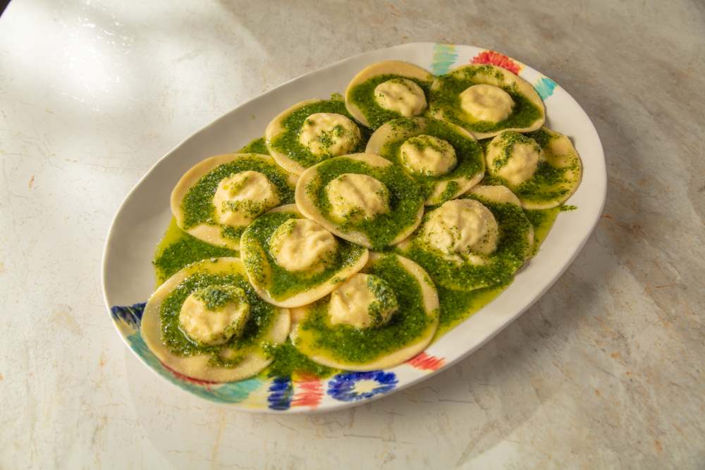 Pesto Soslu Ravioli t