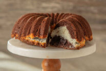 Hindistan cevizli kakaolu kek t