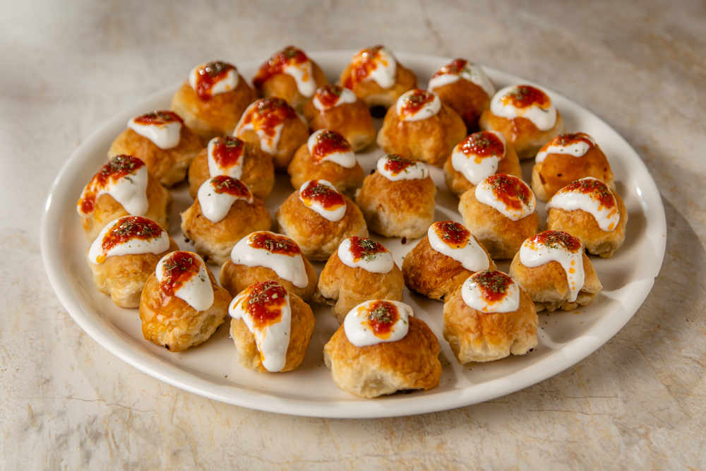 Kiymali patatesli milföy manti t