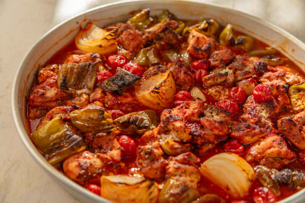 Tavuklu tepsi kebabi t (1)