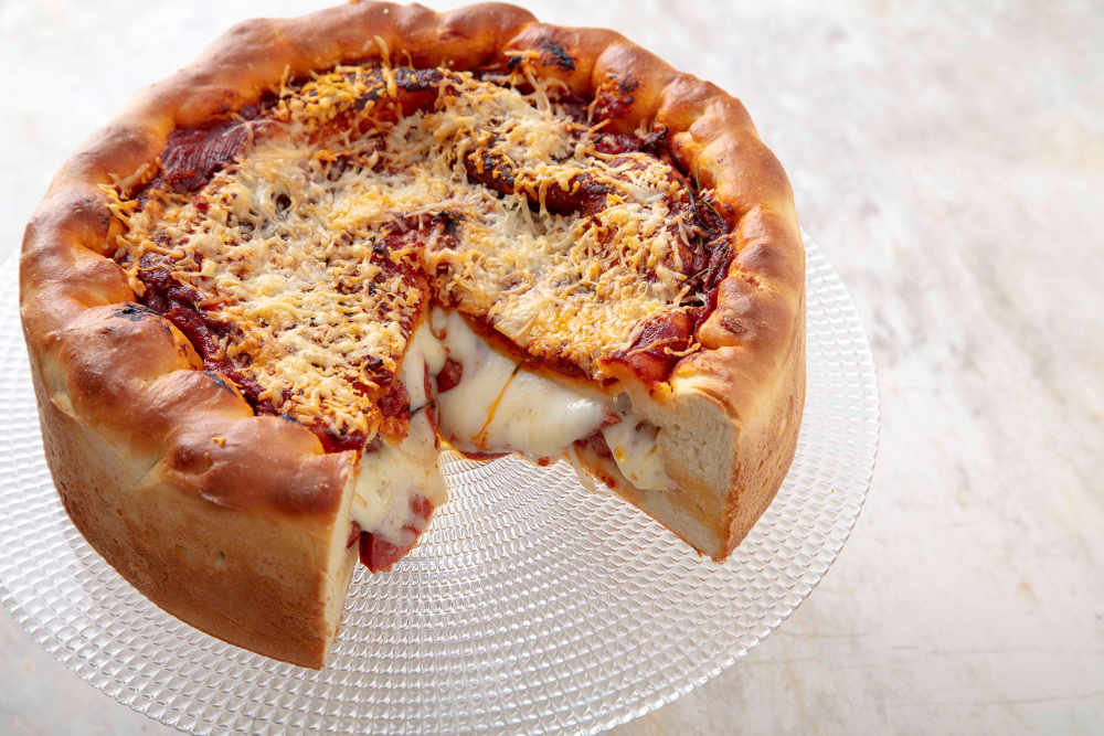 Deep dish pizza t