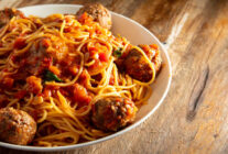 Kofteli makarna 1i (1)