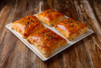Peynirli katmer borek i