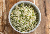 Pirinc salatasi