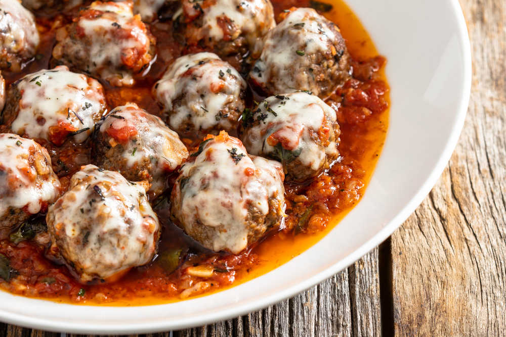 Reyhanli domates soslu kofte i