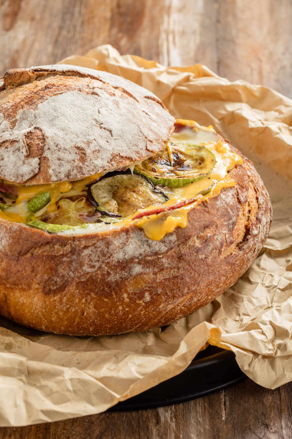 Sebzeli butun sandvic d