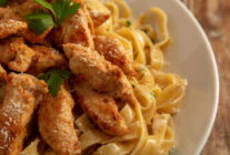 Tavuklu fettuccine alfredo i2