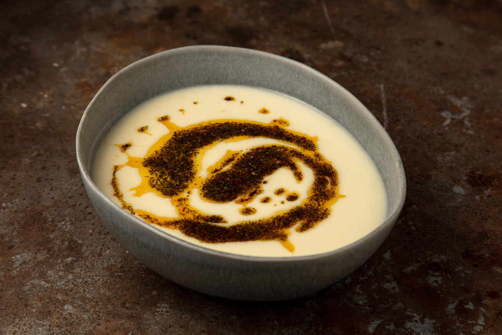 Yarmali yogurt corbasi i